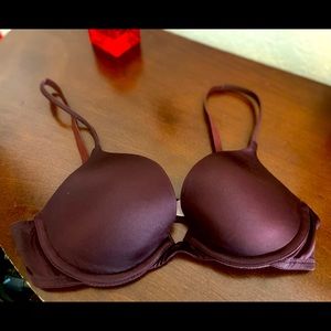 Victoria Secret Very sexy push up bra 34B